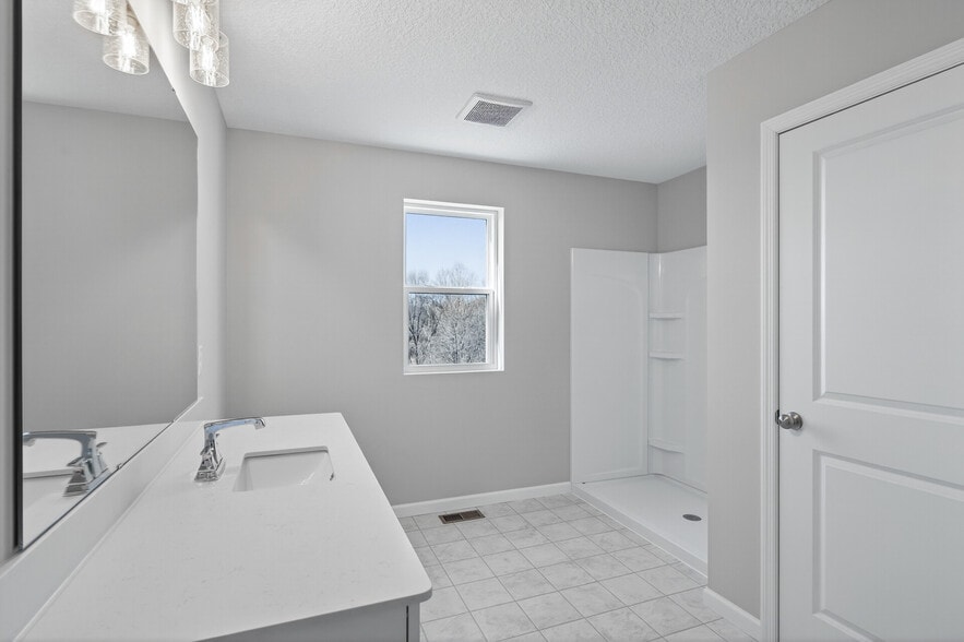 Building Photo - 14876 Willemite Way NW