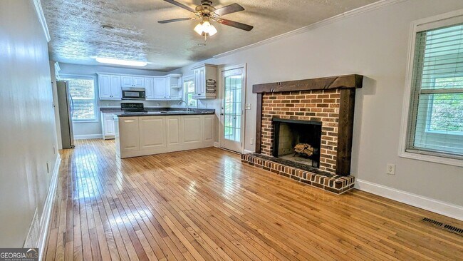 Building Photo - 2510 Cove Rd