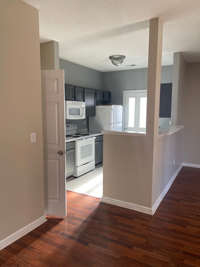 Building Photo - 709 Integrity Oaks Dr