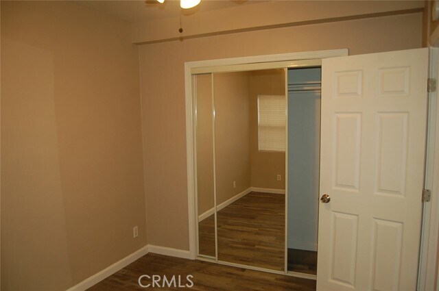 Building Photo - 422 W Palm St