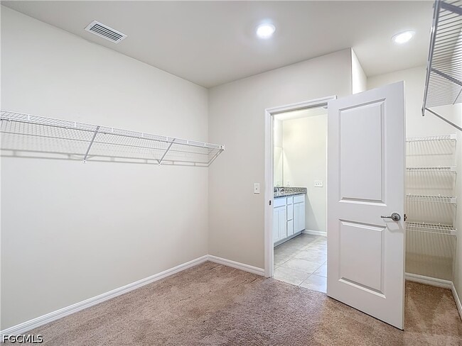 Building Photo - 16056 Enclaves Cv Dr