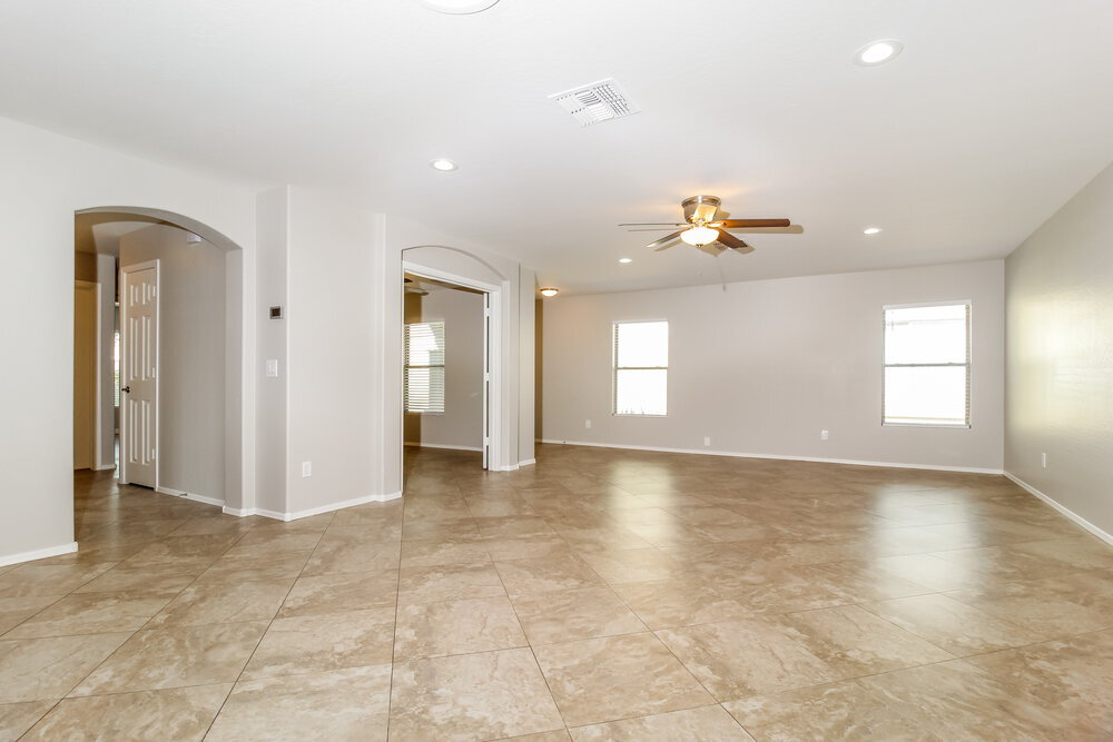 Building Photo - 12913 N 127th Ln