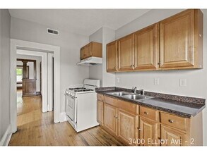 Building Photo - 3400 Elliot Ave
