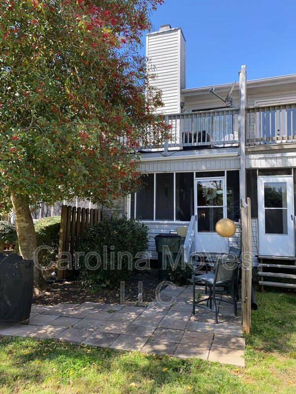 Building Photo - 805 Stallings Rd