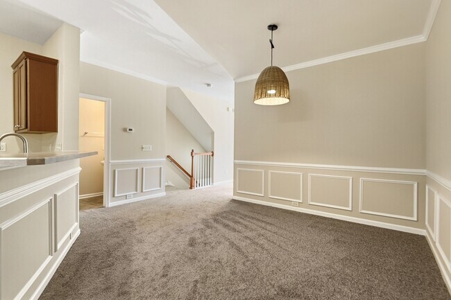 Building Photo - 1406 Hamlin Park Cir