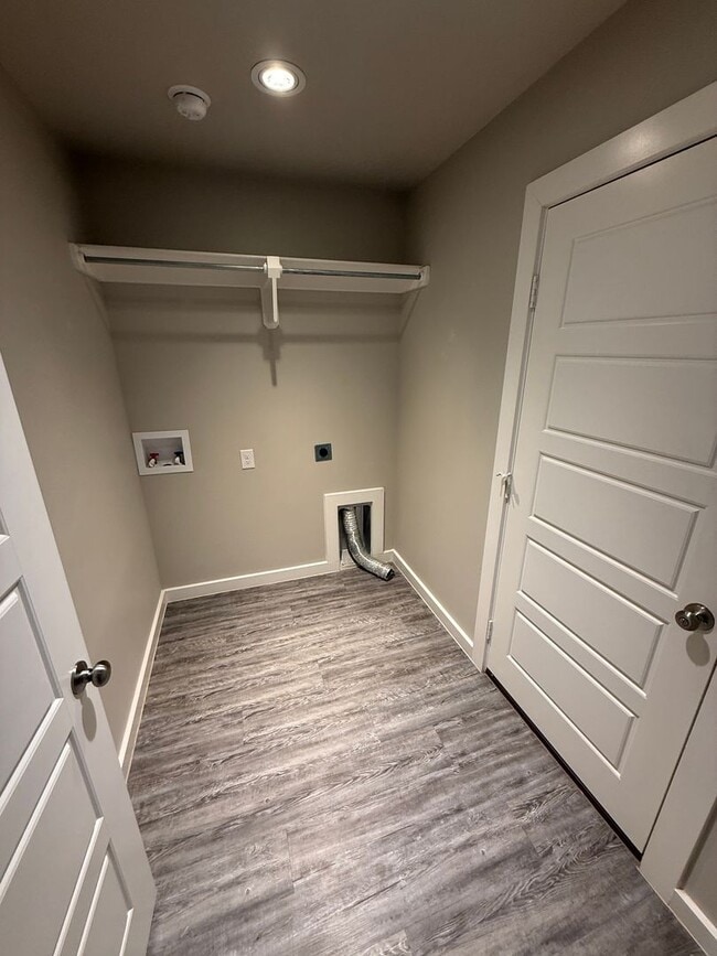 Building Photo - Available NOW! 3/2/2 in Friendship ISD