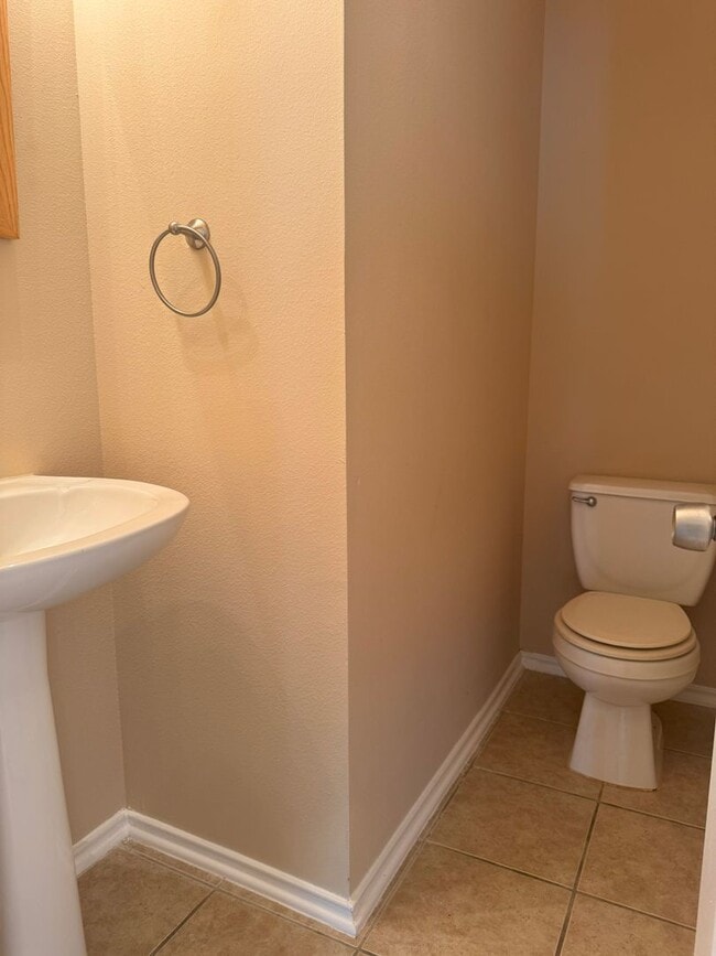 Building Photo - 9061 Clearwood Pth