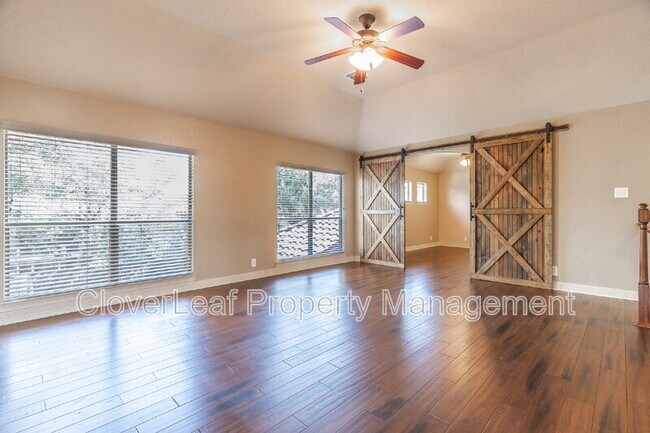 Building Photo - 1231 Via Belcanto