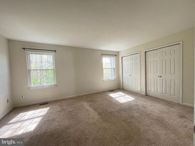 Building Photo - 17929 Milroy Dr