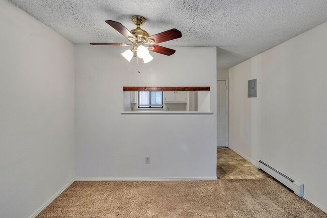 Building Photo - Cozy 2-Bedroom Condo Near CMU & St. Mary’s – Great Amenities!