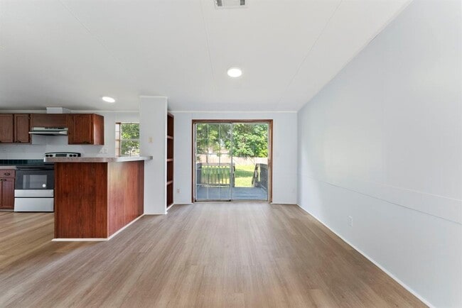 Building Photo - 31206 W Timberloch Trail