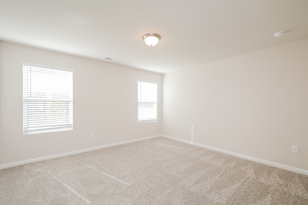Building Photo - 206 Brook Farm Ln