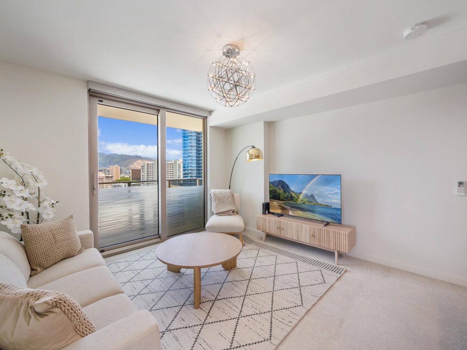 Building Photo - 1374 Kapi‘olani Boulevard-SI ID1327705P