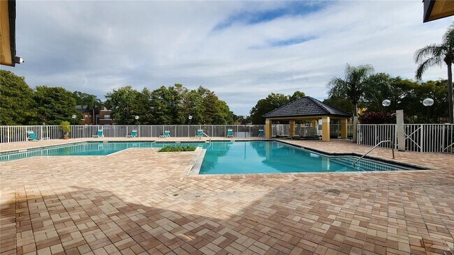 Building Photo - 4630 Commander Dr
