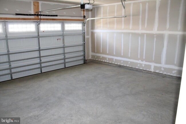 Building Photo - 8946 Penrith Dr
