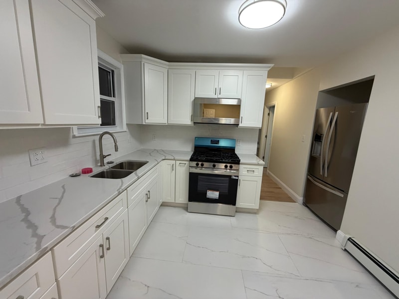 Building Photo - 61-06 171st St