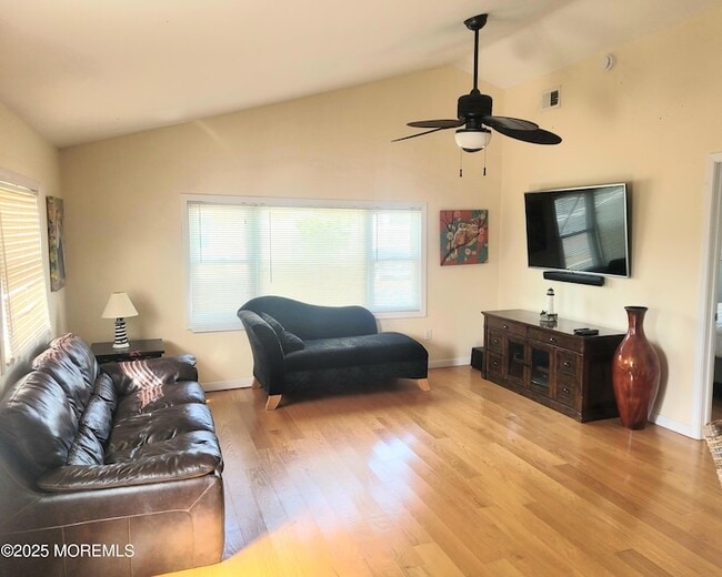 Building Photo - 141 Ocean Bay Blvd