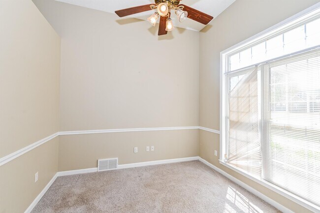 Building Photo - 6254 Buffalo Springs Ln