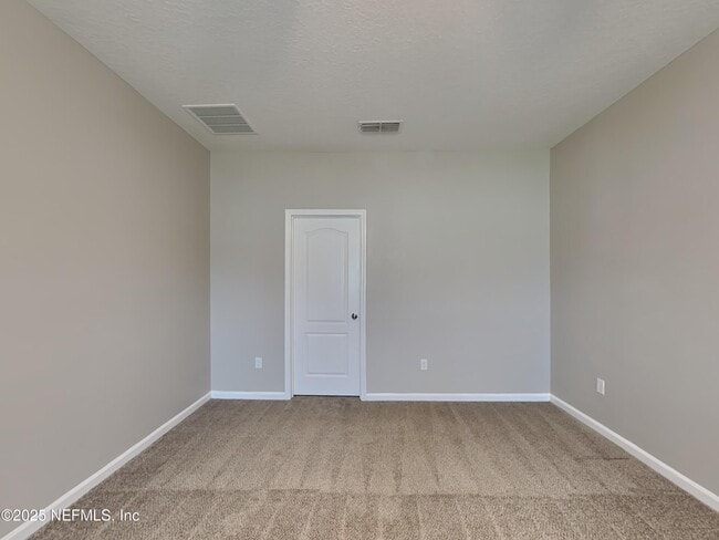 Building Photo - 164 Bloomfield Wy