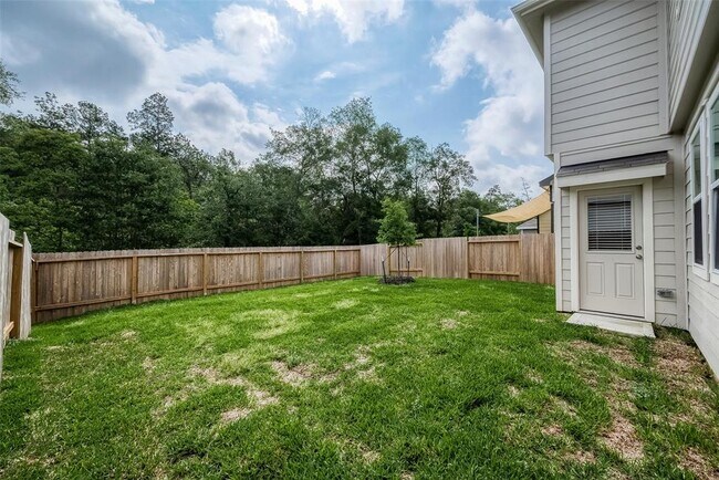 Building Photo - 2373 Tavo Trails Dr