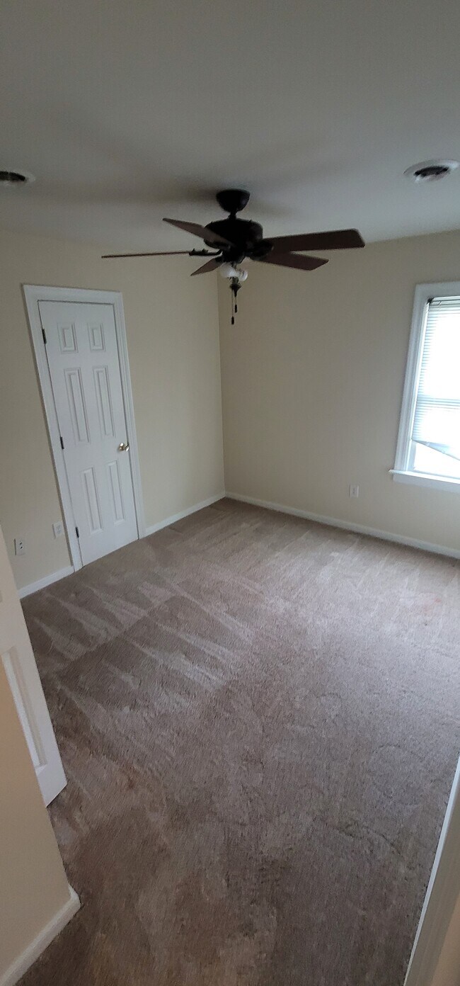 Bedroom 3 View 3 - 10811 Cardington Rd