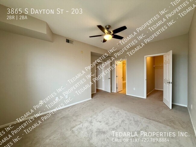 Building Photo - 3865 S Dayton St