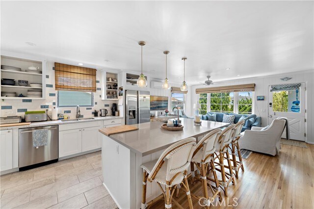 Building Photo - 1016 Catalina St