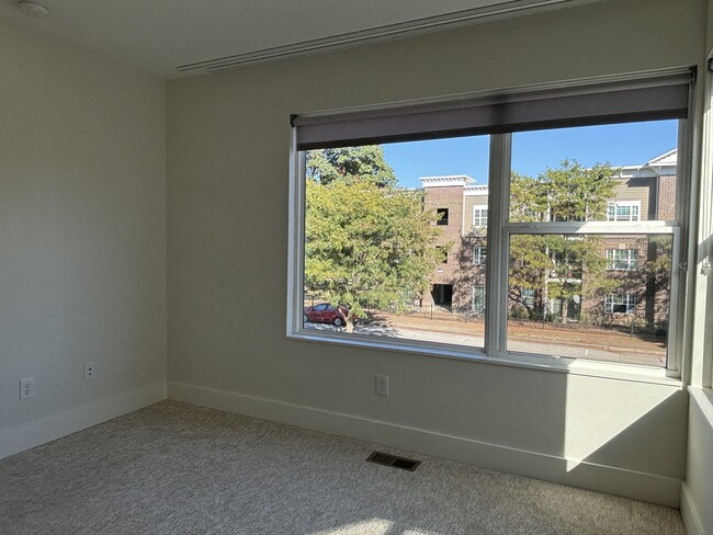 Building Photo - 56 Central Greens Blvd