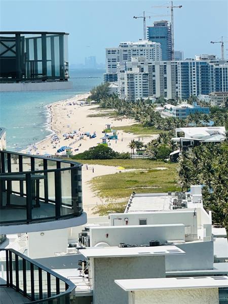 Building Photo - 750 N Ocean Blvd