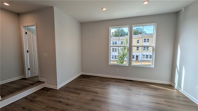 Building Photo - 3053 Beacon Bend Xing