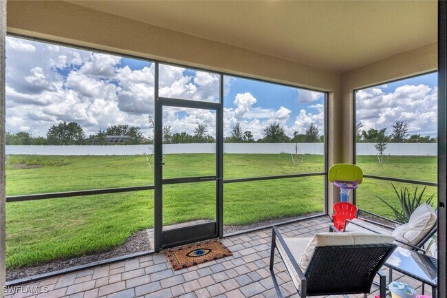 Building Photo - 14672 Cantabria Dr
