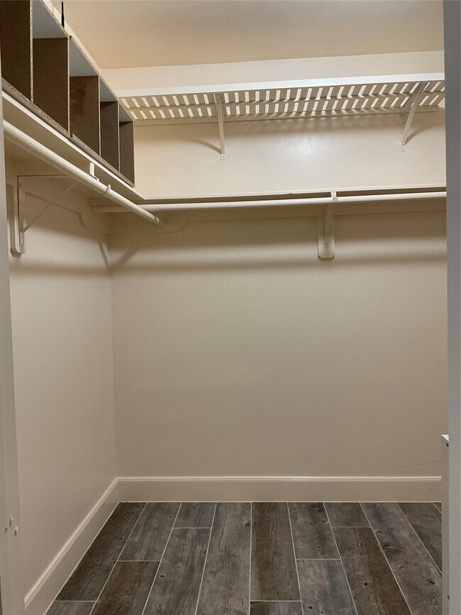 Building Photo - 21903 Grand Brook Ln