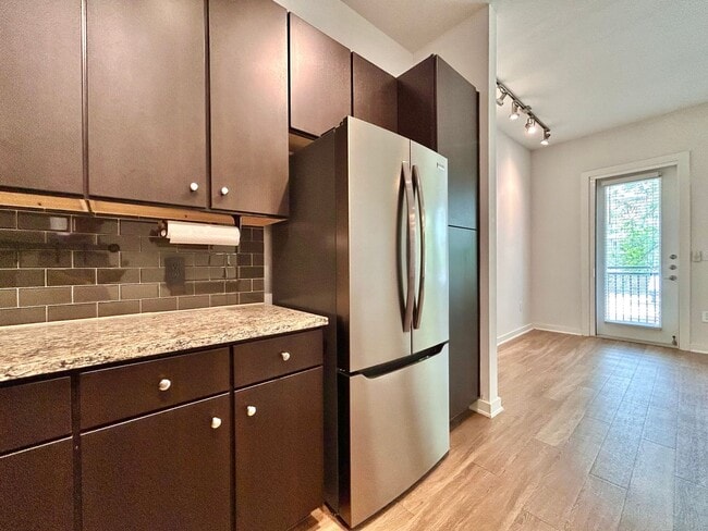 Building Photo - 1900 Barton Springs Rd