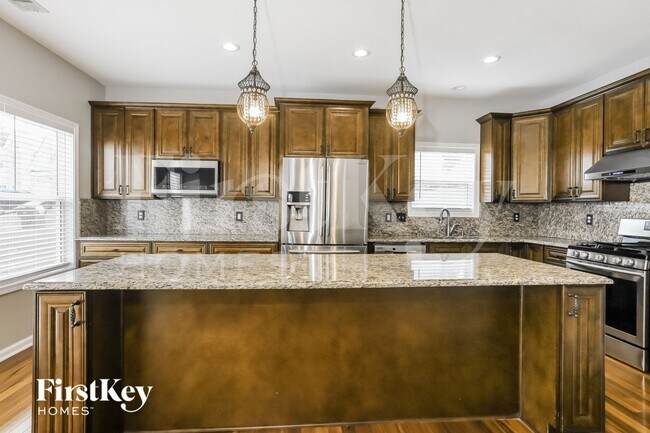 Building Photo - 117 Lenore Way