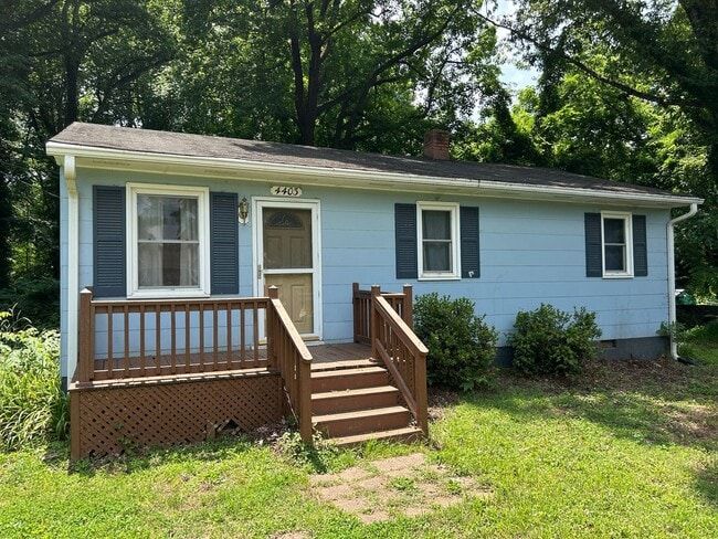 Building Photo - 4403 Edgemore Rd