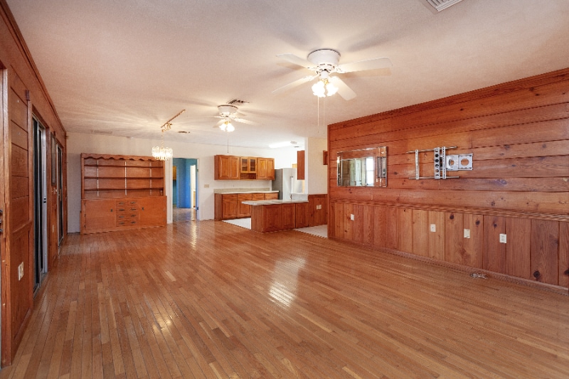 Building Photo - 331 Roberts Rd