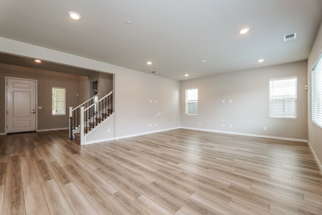 Building Photo - 719 Burkeville Rd