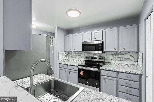 Building Photo - 7516 Snowpea Ct