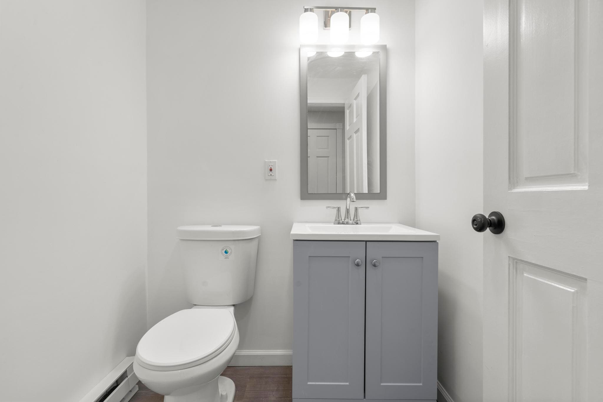 Half bath - 187 Homestead St