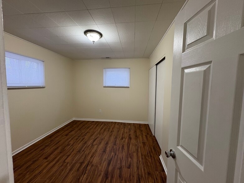 Bedroom 3 - 712 E 49th Ave