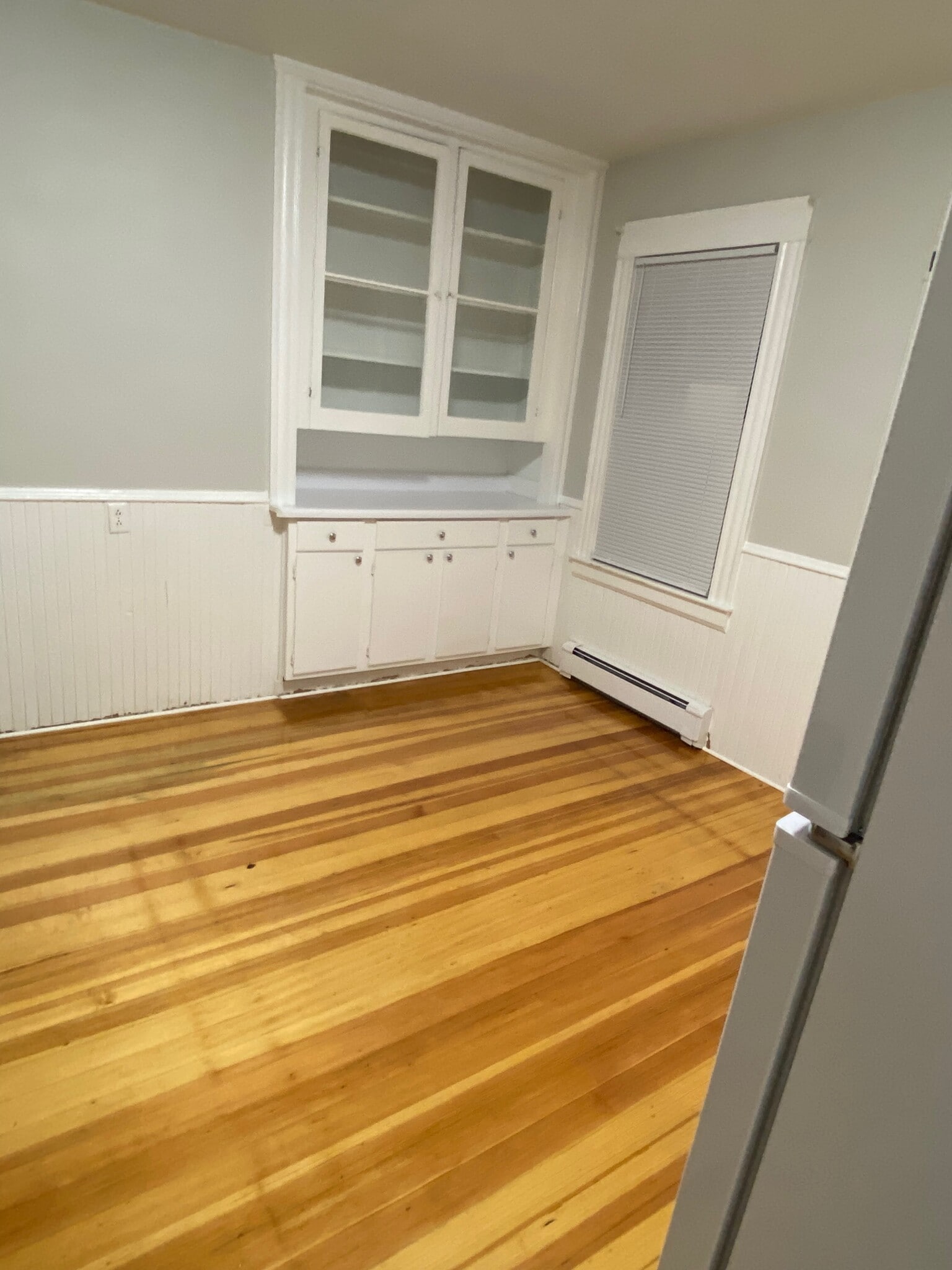 Kitchen - 78 Fort St