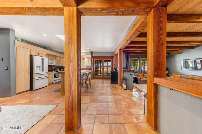 Building Photo - 1 Pinto Trail