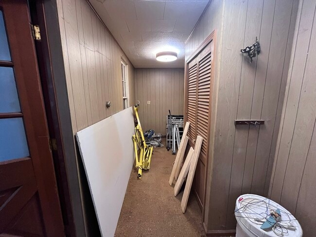 Building Photo - 1515 House