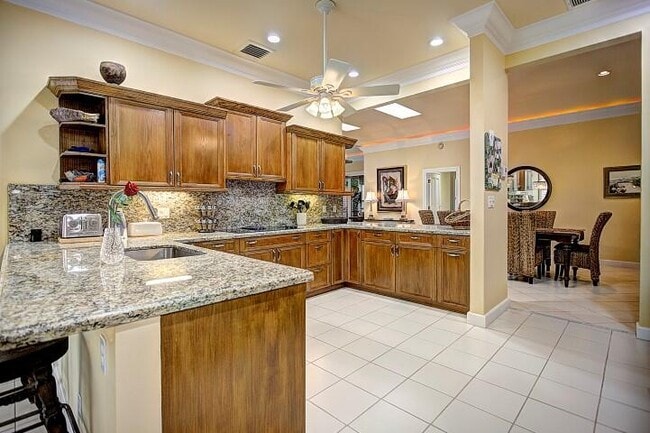 Building Photo - 14499 Cypress Island Cir