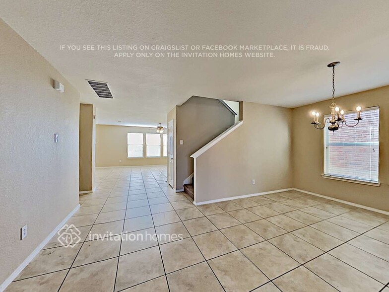 Building Photo - 5800 Westgate Dr