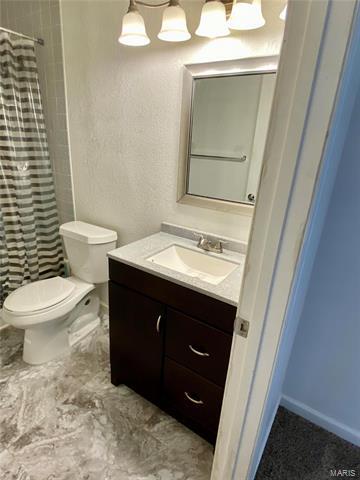 Building Photo - 3900 Cherry Brook Dr
