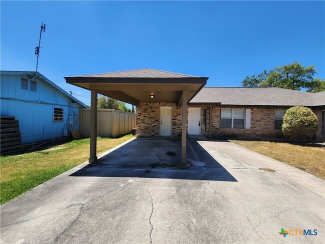 Primary Photo - 249 Glenbrook Dr