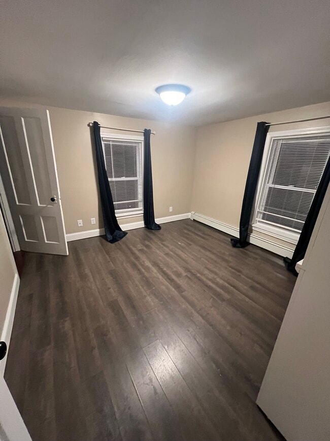 Building Photo - 9 Harlow St