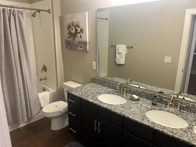 Building Photo - 6770 Broad Street