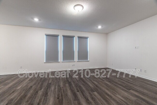 Building Photo - 3607 Battlecry